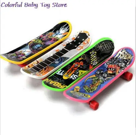 1 sztuk śliczne Mini Mini deskorolka podstrunnica Skate Finger Board zabawki prezent dla chłopców dzieci dzieci Party Favor