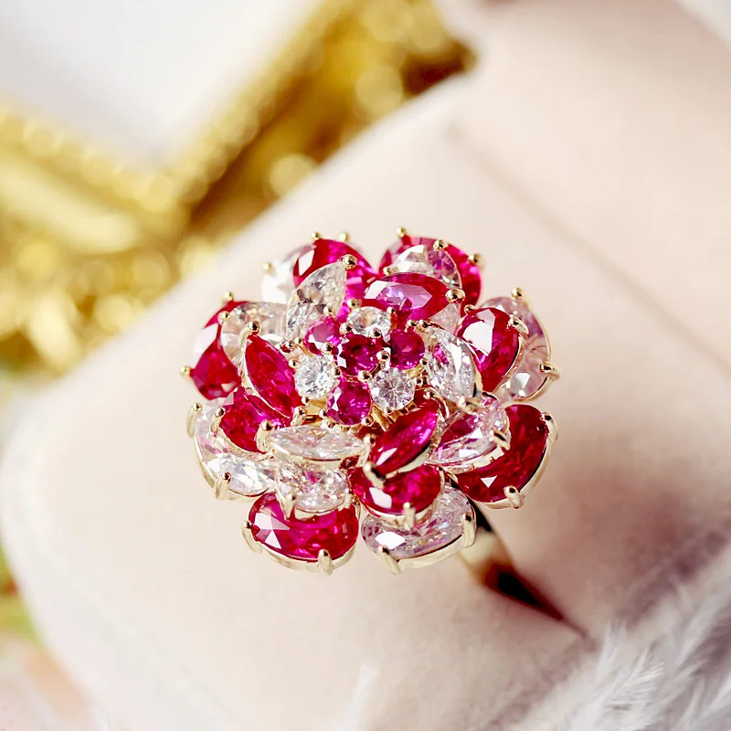 Fashion Big rotatable flower Resizable Rings Rose Red and White Stone Alternating wedding Party Jewelry For Women Accessories