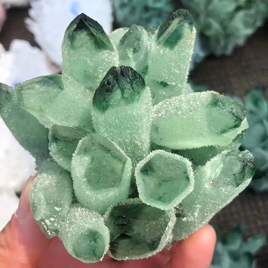 300-400G Hot weather crystal cluster, made from chrysanthemum green mineral processing,