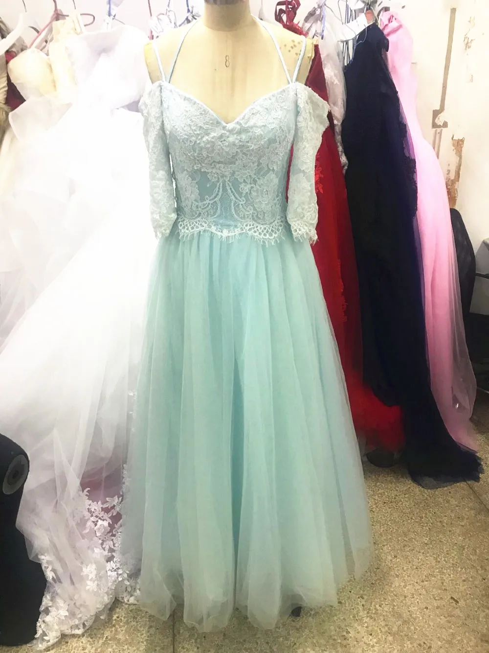 

v-neck real photos lace Quinceanera Dresses Blue Tulle Spaghetti Off Shoulder Long Ball Gown Pageant Dress Vestidos De 15