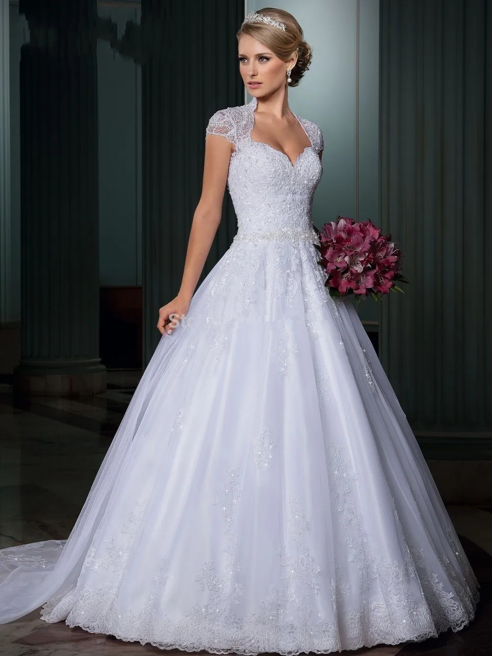 

Stand Collar Backless Wedding Dress Ball Gown Detachable Tail Special Design Lace Bride Dress Wedding Gown