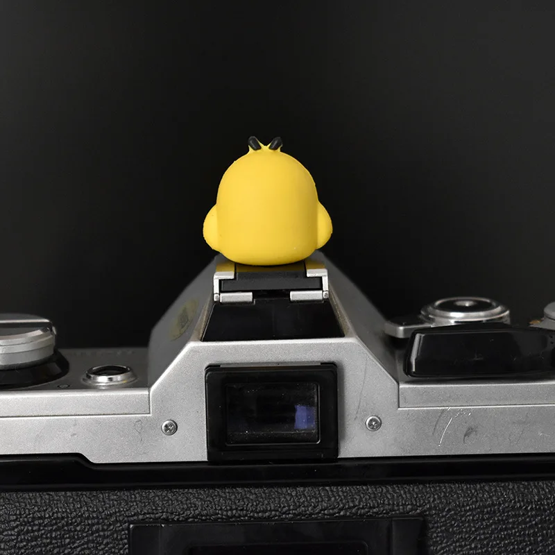 3D Lovely Pig Chick Hot Shoe Cover Cap Anti-Dust for Nikon Canon Sony Fujifilm Samsung Panasonic Leica Olympus