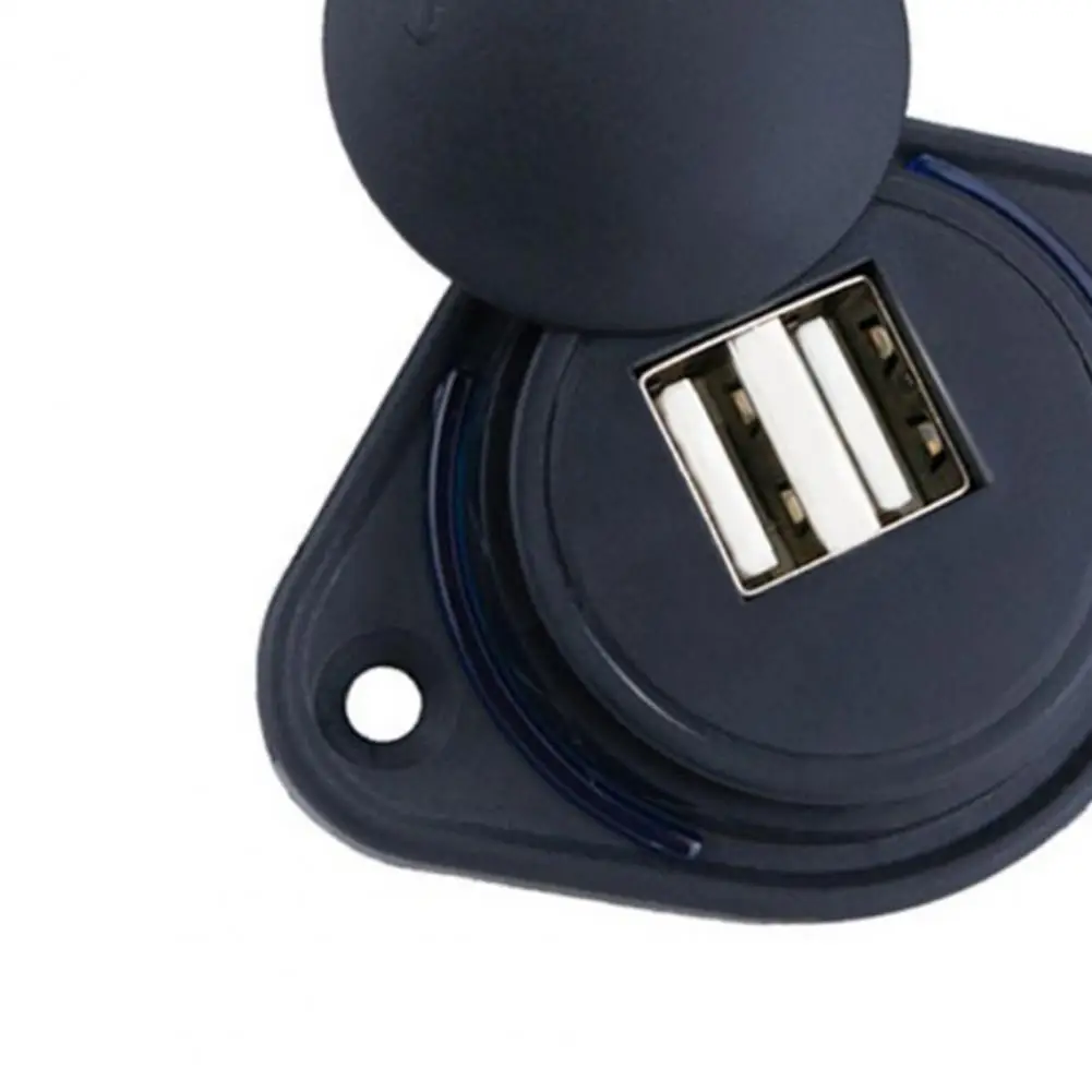 12V-24V Car Accessory Car Charger Dual High Compatibility Quick Charge USB Port 3.1A LED Quick Charge Mini Adapter for Auto
