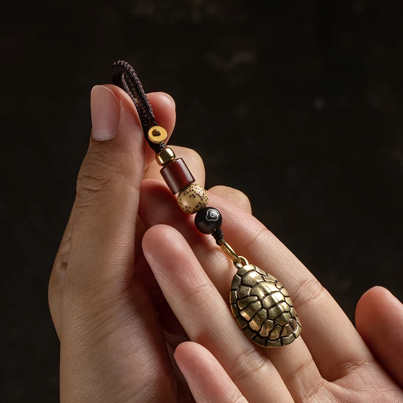 Handmade Lanyard Rope Brass Turtle Shell Pendants for Keychain Vintage Chinese Feng Shui Key Chain Ring Hanging Jewelry Keyring