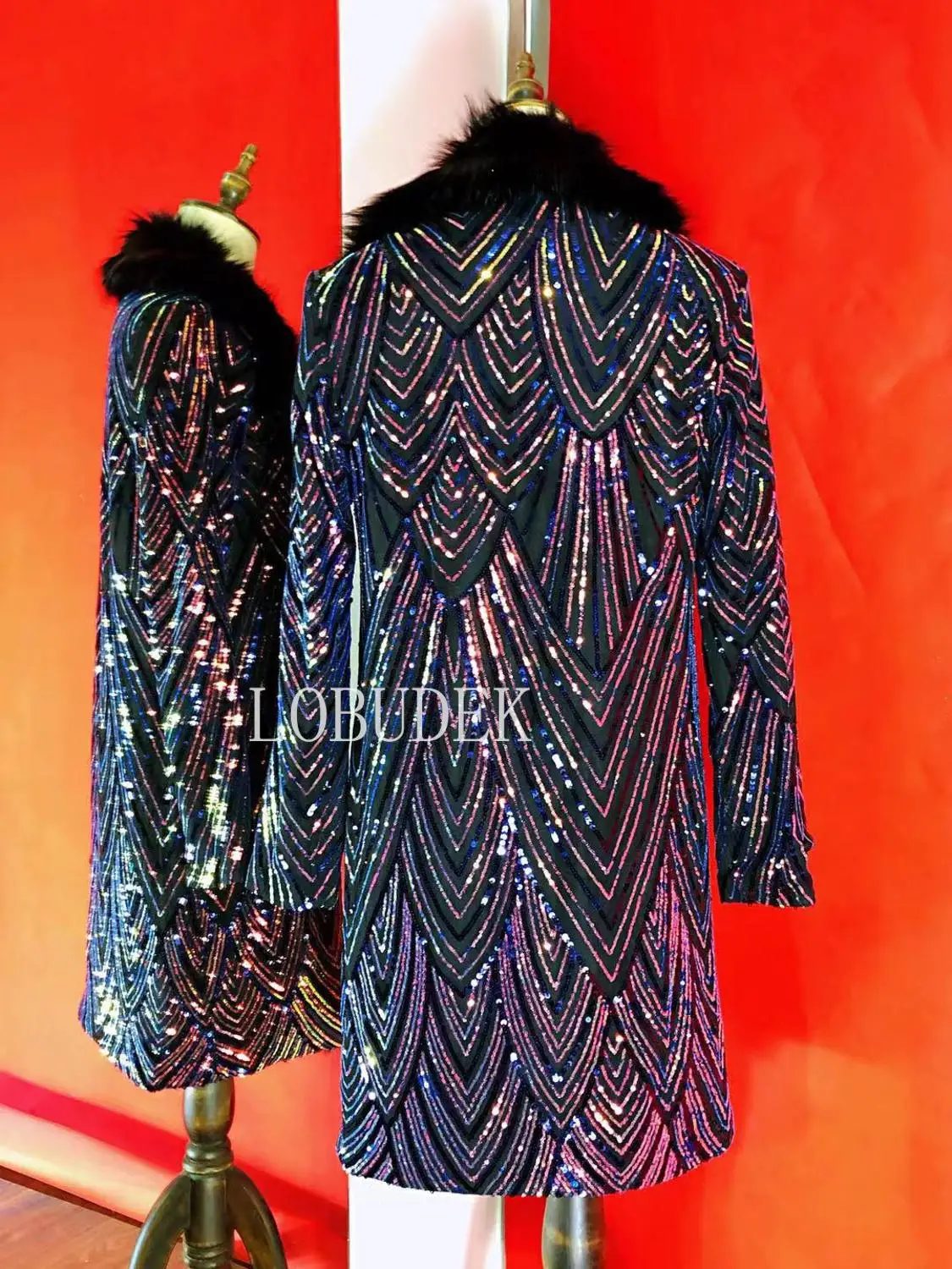 男性フェイクファー襟スパンコールオーバーコートバーナイトクラブ男性歌手コンサートステージロングコートカーニバルパーティーショーパフォーマンス衣装