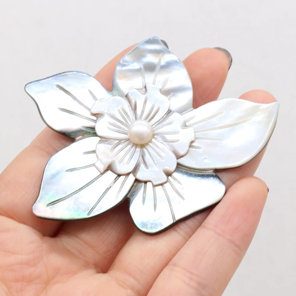 1pcs Hot New Natural Flower Shape Shell Brooches Pins for DIY Jewelry for Women Party Accessories Girls Gift Size 50x60mm