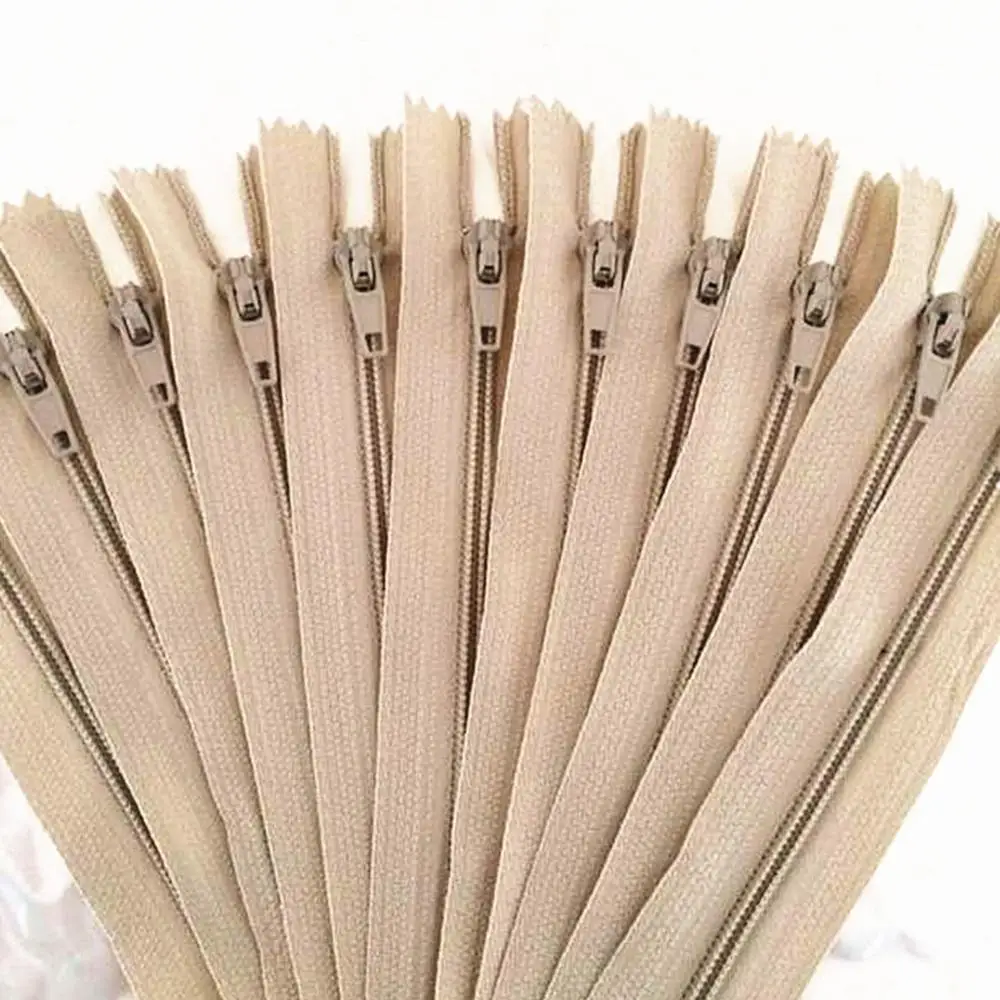 

10 pieces. 25 cm (10 inches) Beige Nylon Zippers Tailor Sewer Craft Crafter's & FGDQRS