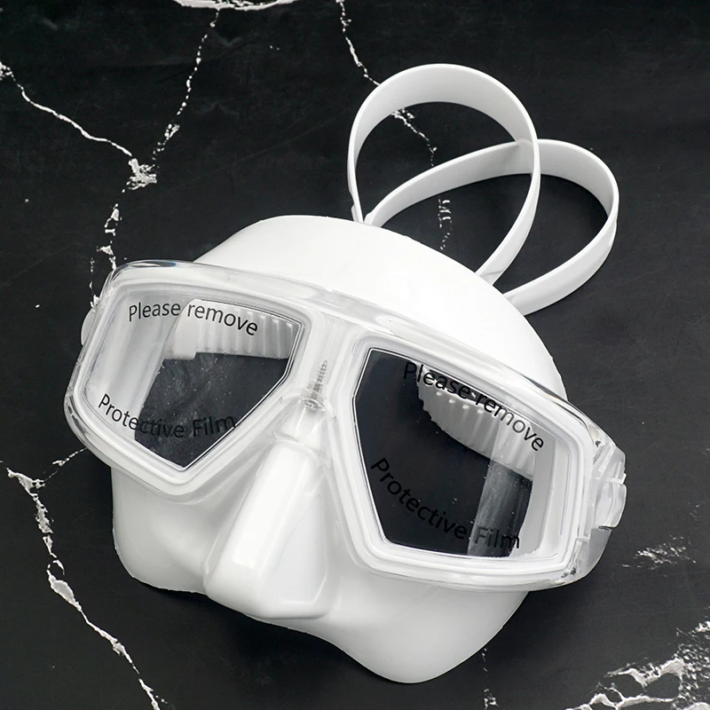 Low-Volume Freediving Mask with UV Protection product image