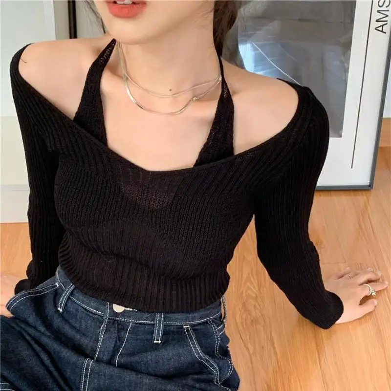 Tonngirls Fake Two-piece T-shirt Long Sleeve Halter Black Tops Knit  Slim Sweater Tops Women Autumn  Spring Sexy Female Tee Tops