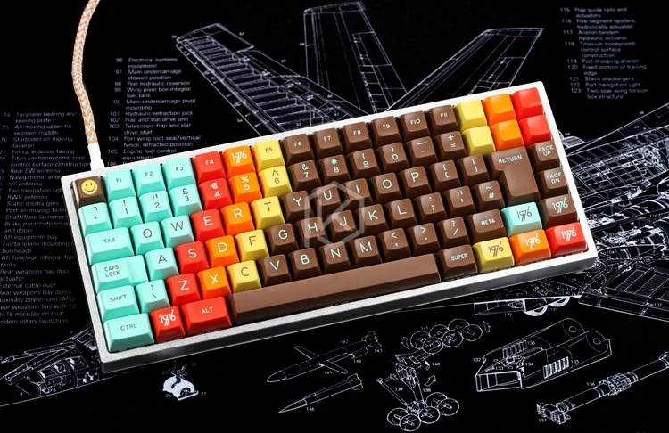 Xd84 pro 75% eepw84カスタムメカニカルキーボードは、TKG-TOOLSのアンダーグローrgbpcbをサポートし、kle kimeraコアの多くのレイアウトをプログラムしました