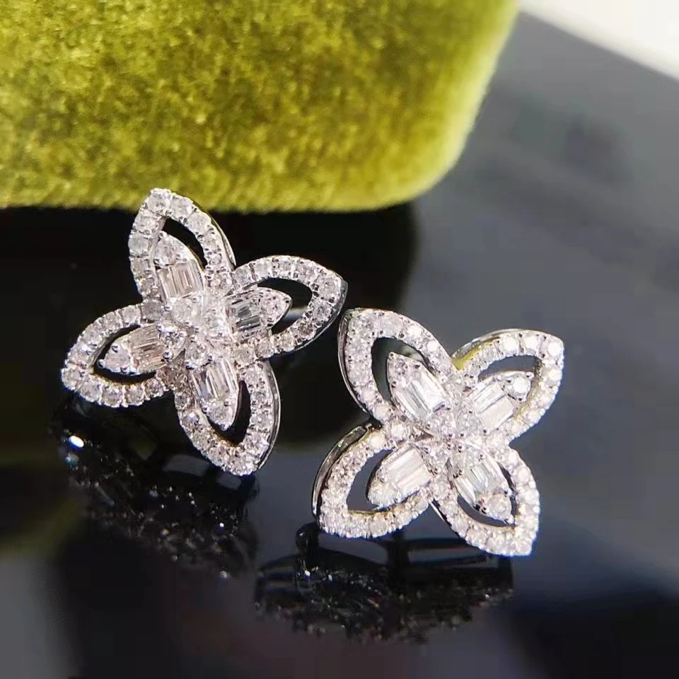 real gold 18k/au750 natural Four Leaf Clover diamond earring jewelry for lady&party&wedding&gift&daily wear