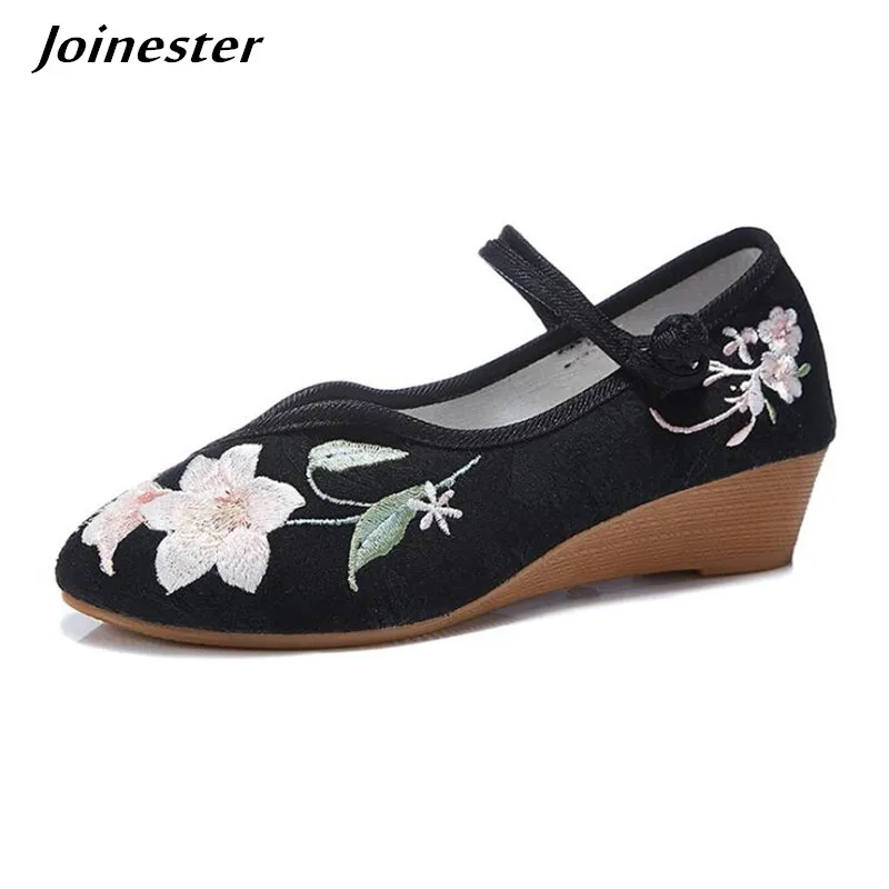 Ladies Fashion Embroider Summer Wedge Shoes Woman Mary Jane Pointed Toe Dress Shoe Mid-Heel Pumps Retro Button Strap Casual Shoe