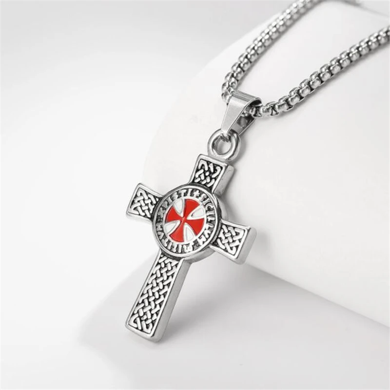 Vintage Punk Templar Red Knight Cross Pendant Necklace for Men Ten Amulet Jewelry