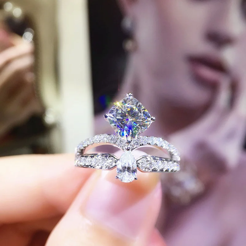 New 925 Sterling Silver Ring Micro-Inlaid Simulation CZ Water Drop Square Diamond Princess Ring Female Charm Jewelry Engagement