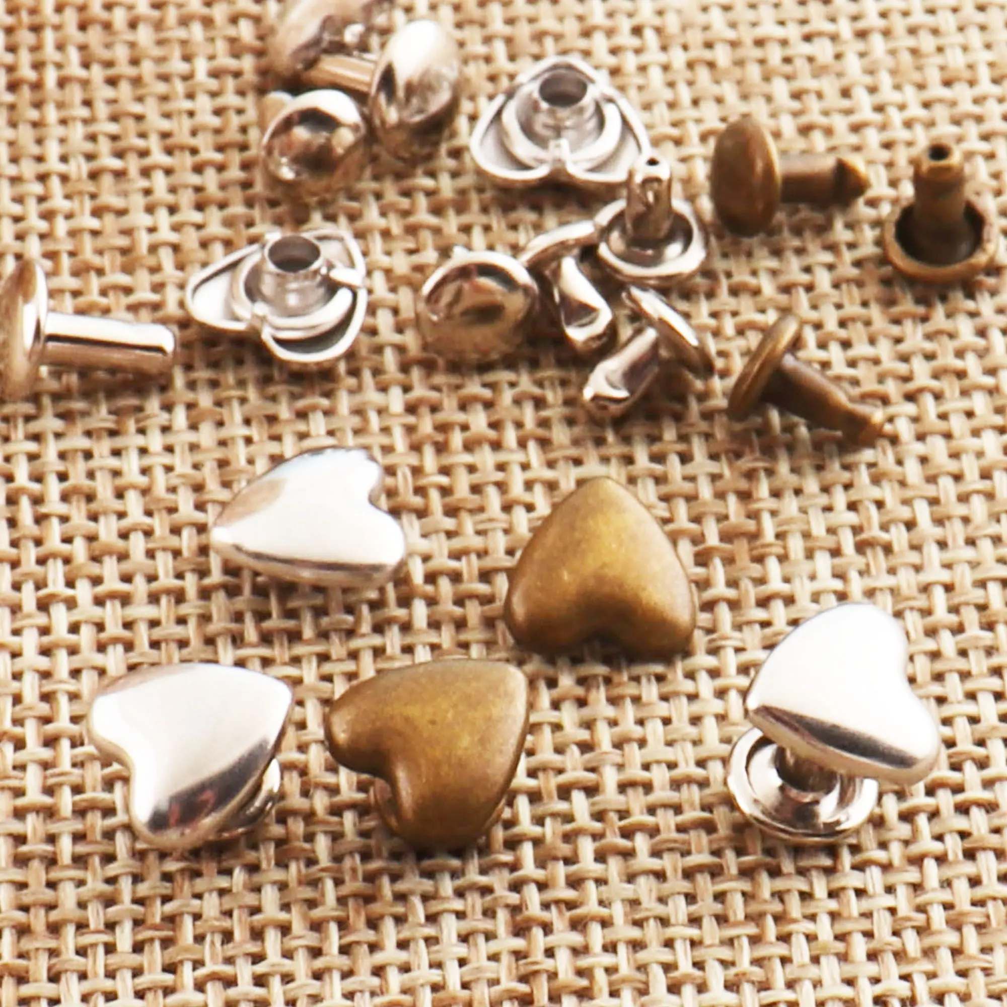 100 PCS Heart Antique Bronze/Silver Double Cap Rivets Studs Leather craft Fastener Snaps Prong purse bag Finding leather rivet