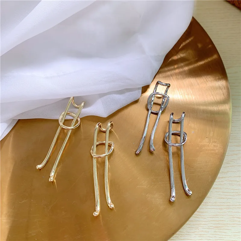 Women Hiphop Earrings Vintage Metal Geometric Ear Cuff Gold Clip Earrings for Women Brincos Rock Jewelry Gothic Ear Bijoux