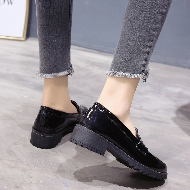 2021NewAutumn Women Shoes Female Oxfords Slip on Pu Leather Casual Shoes Woman Fashion Plus Size High Heels Platform Retro Shoes