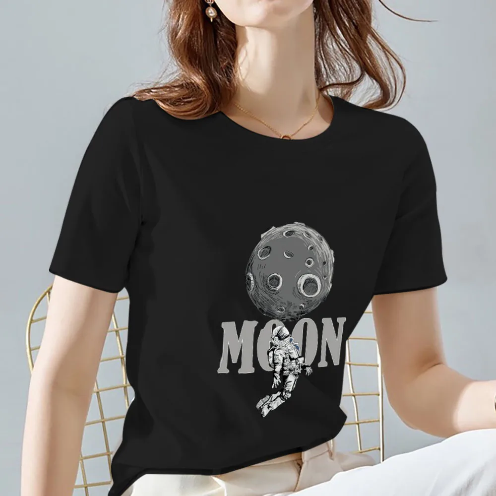 

Women's Clothing T-shirt Casual Slim Commuter Basic Black Astronaut Cartoon Moon Pattern Printing Series O-neck Comfortable Top