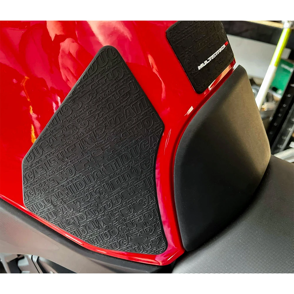 Motorcycle Tank Pad Non-slip Side Fuel Tank Pad Knee Pads For DUCATI Multistrada V4s 2021 Fuel Tank Sticker Decal Grip pad