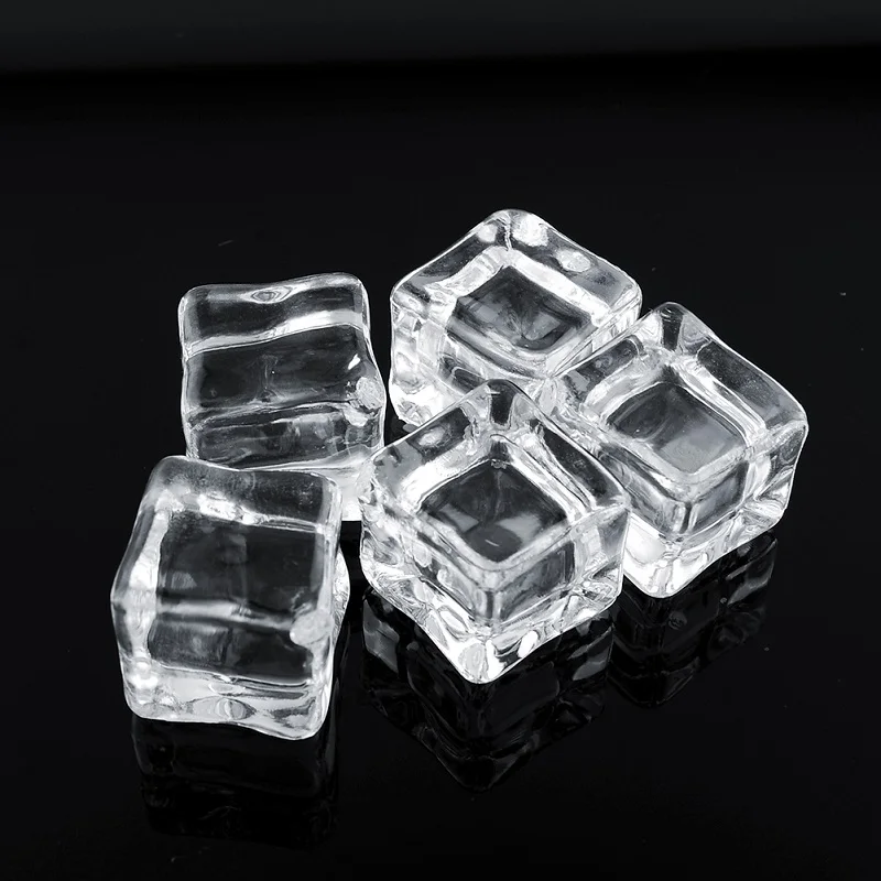 16Pcs Fake Ice Cubes Reusable Artificial Clear Acrylic Crystal Cubes Whisky Drinks Display Photography Props Wedding Party Decor