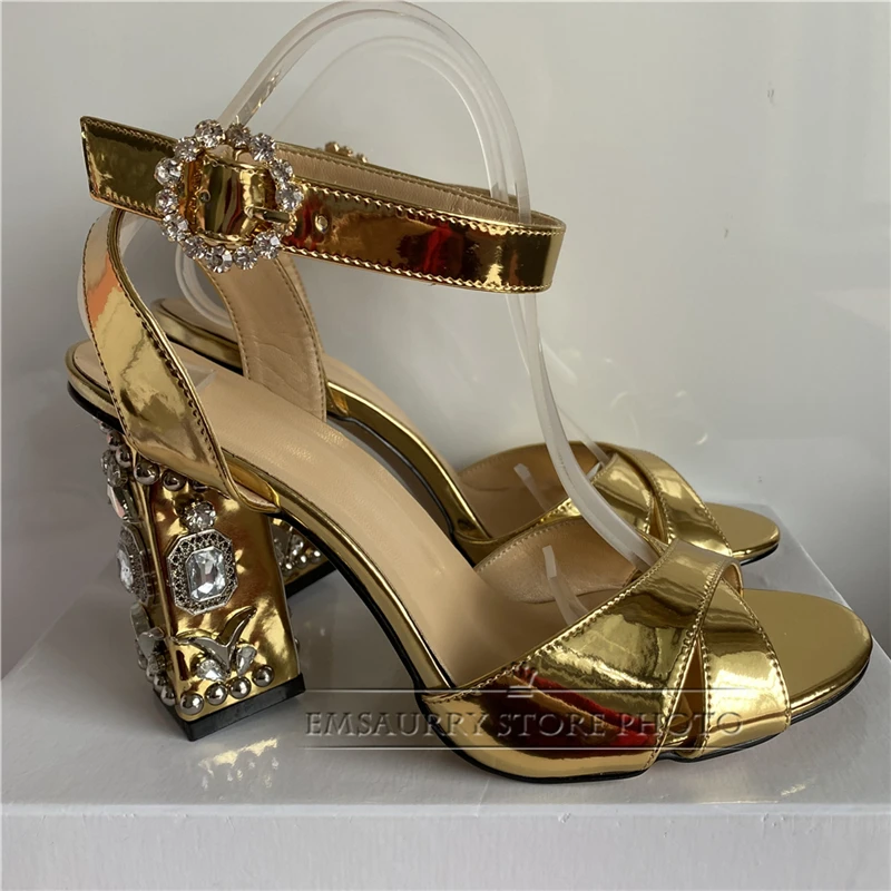 Cross-belt Ankle Strappy Banquet Shoes Woman Gold Patent Leather Metal Decor Crystal Diamond Chunky Heel Summer Sandals Women