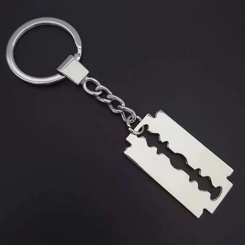 Skateboard pendant keychain men's hip-hop street culture stainless steel fashion trendy chain keychain men's jewelry gifts