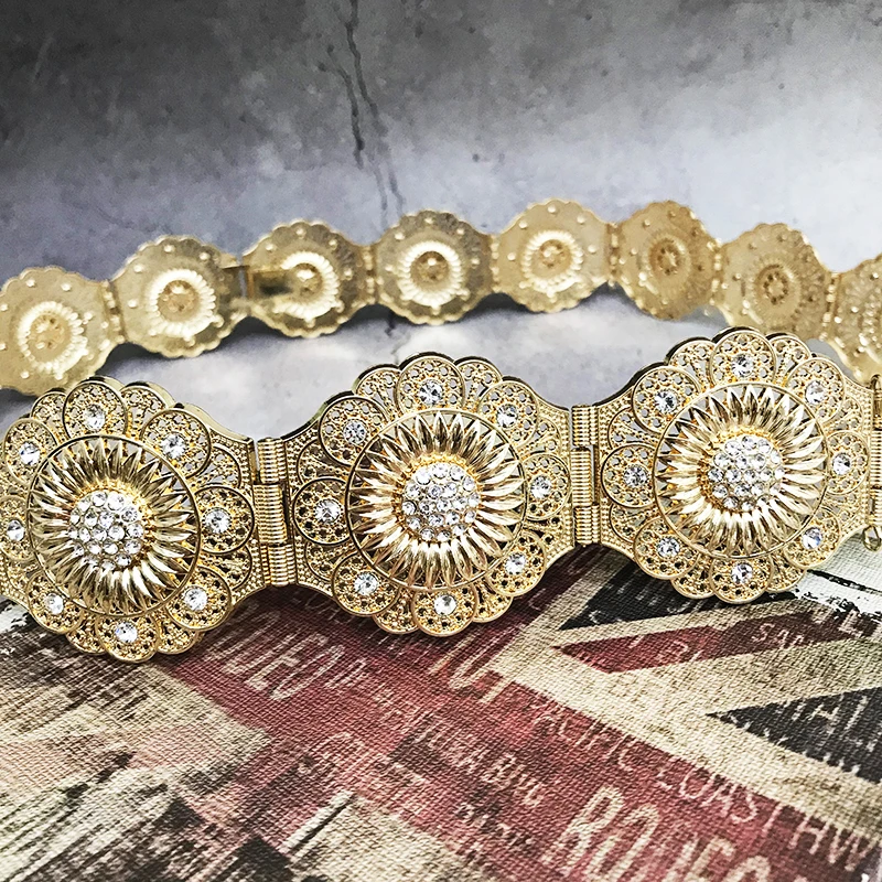 Retro simple zinc alloy women's belt jewelry sunflower carving fine brand design women's waist chain ethnic wedding accessories