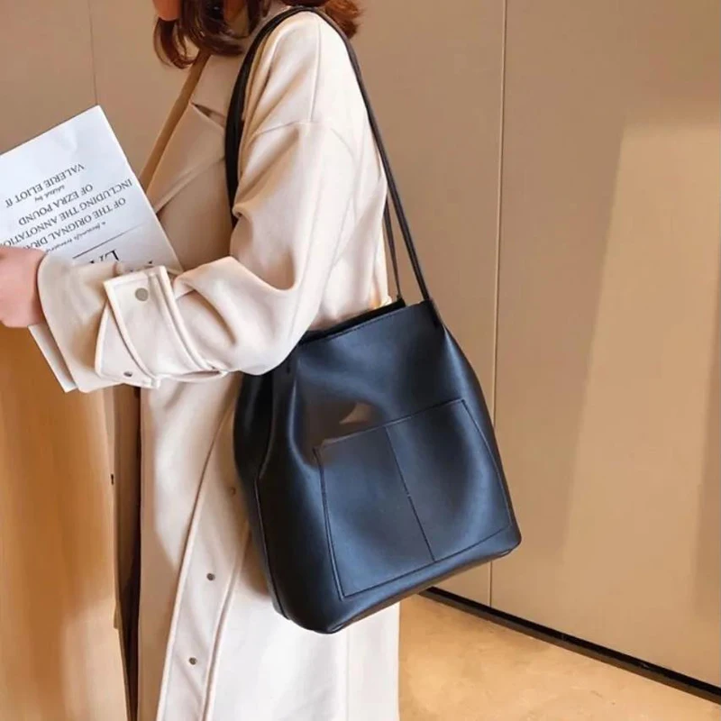 2022 New Fashion Women Bucket Bag Vintage Messenger Bag High Quality Retro Shoulder Bag Simple Handbags Tote High Quality