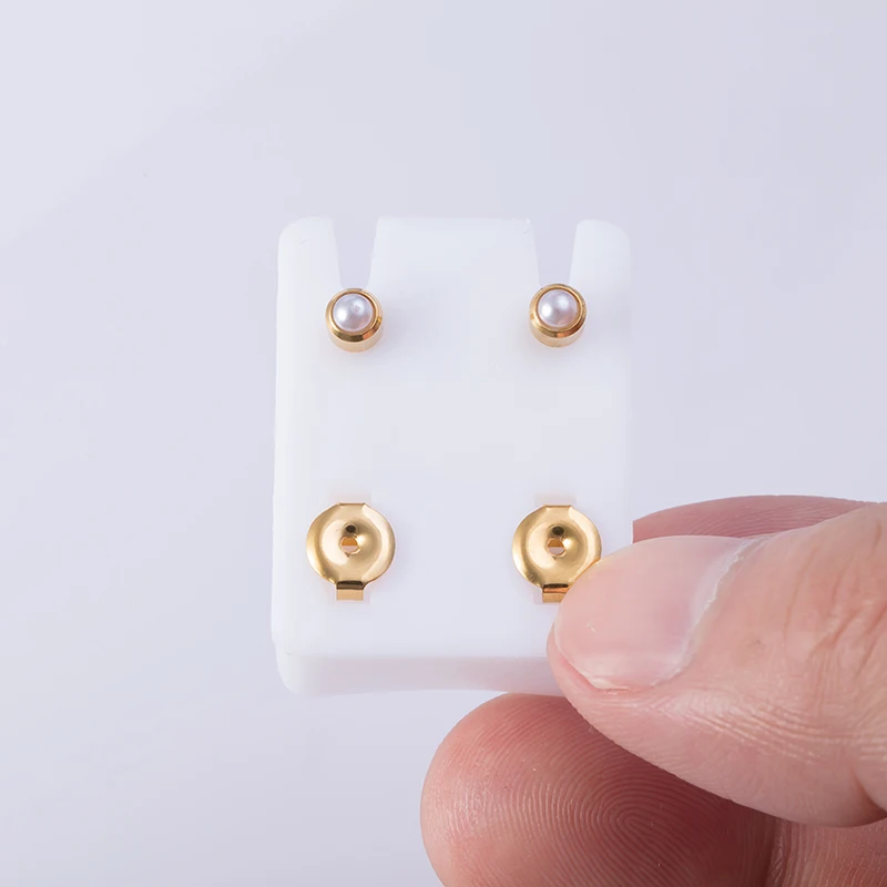 2 Stück CZ Zirkon Medizinische Stahl Ohrstecker Knorpel Tragus Piercings Sterile Geburtsstein Ohr Piercing Ohrstecker für Piercing Gun 20G – Detail 15
