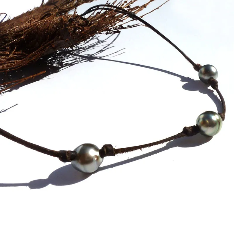 Tahitian pearls on leather long women\'s necklace pearls and leather knotted necklace,