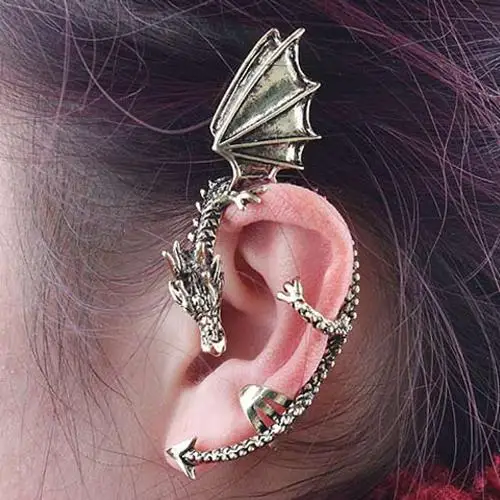 Dragon Earring Clip for Women Retro Personalized Exaggerated Hanging Piercing Eardrop Ladies Accessories Jewelry Girl Party Gift