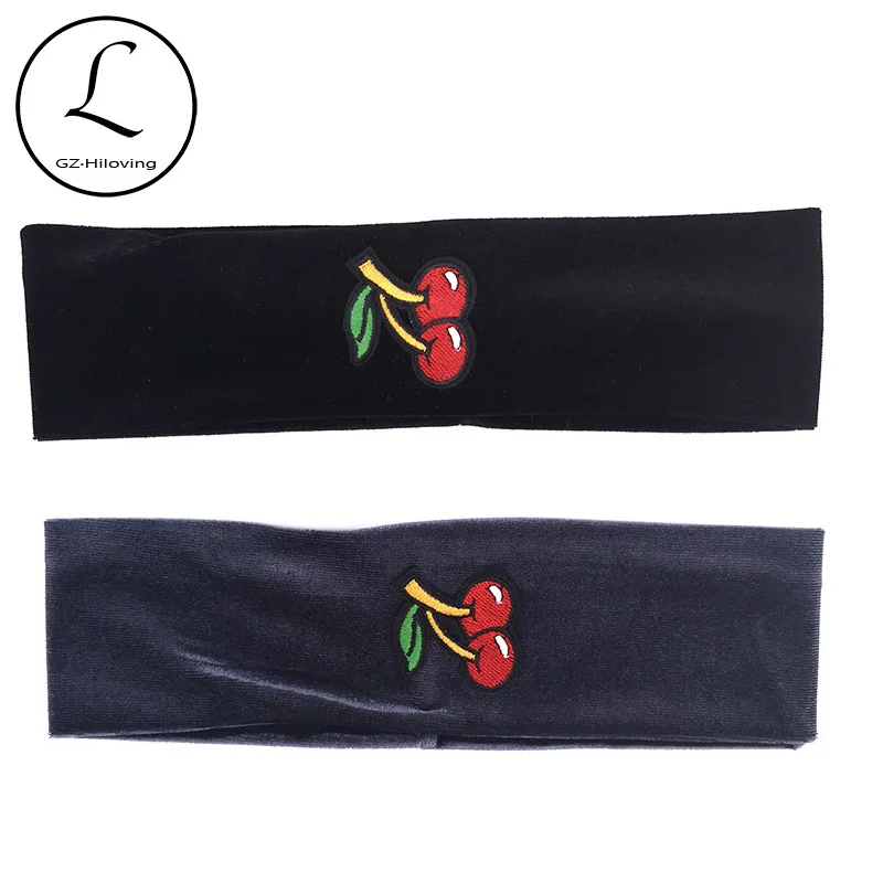 

Autumn Winter Baby Girls Cherry Velvet Headbands New Soft Elastic Hair bands Accessories For Childs Kids Toddler Christmas Gifts