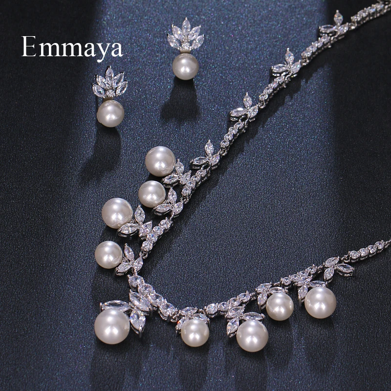 Emmaya Light Luxury Jewelry Set For Women&Girls White Color Earring And Necklace AAA Zirconia And Pearl Noble Dress-up in Party