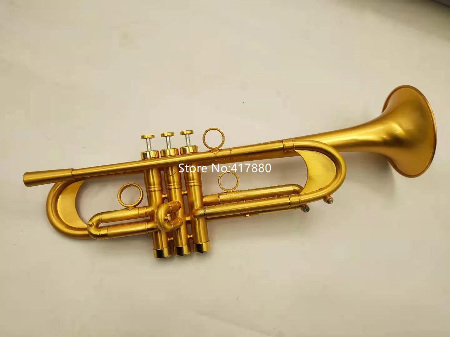 High Quality Bb Trumpet Yellow Brass Bell Professional Musical instrument With Case