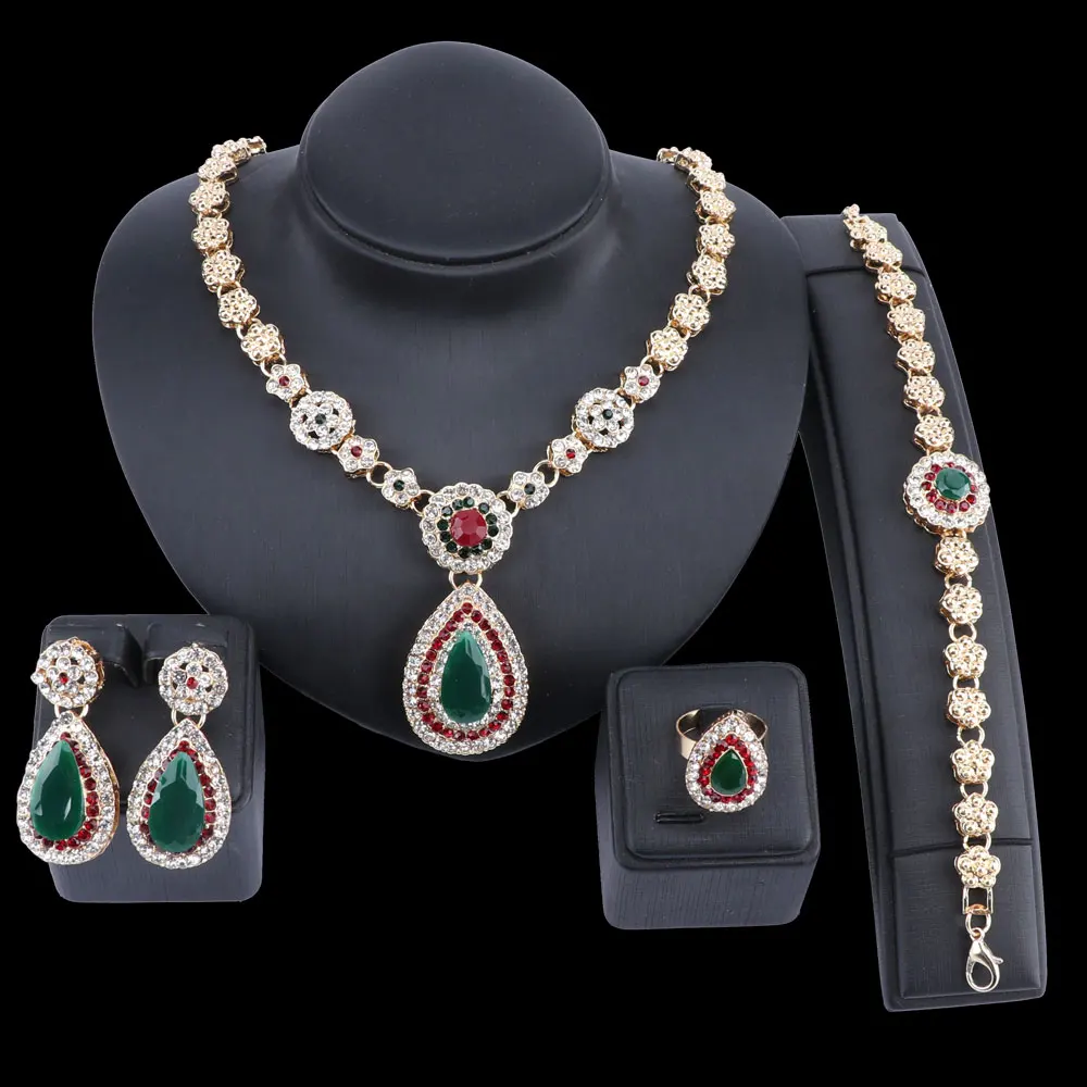  New Arrival Gold Green Waterdrop Appearance Zinc Alloy Charming Costume Accessories Earrings And Necklace Jewelry Sets