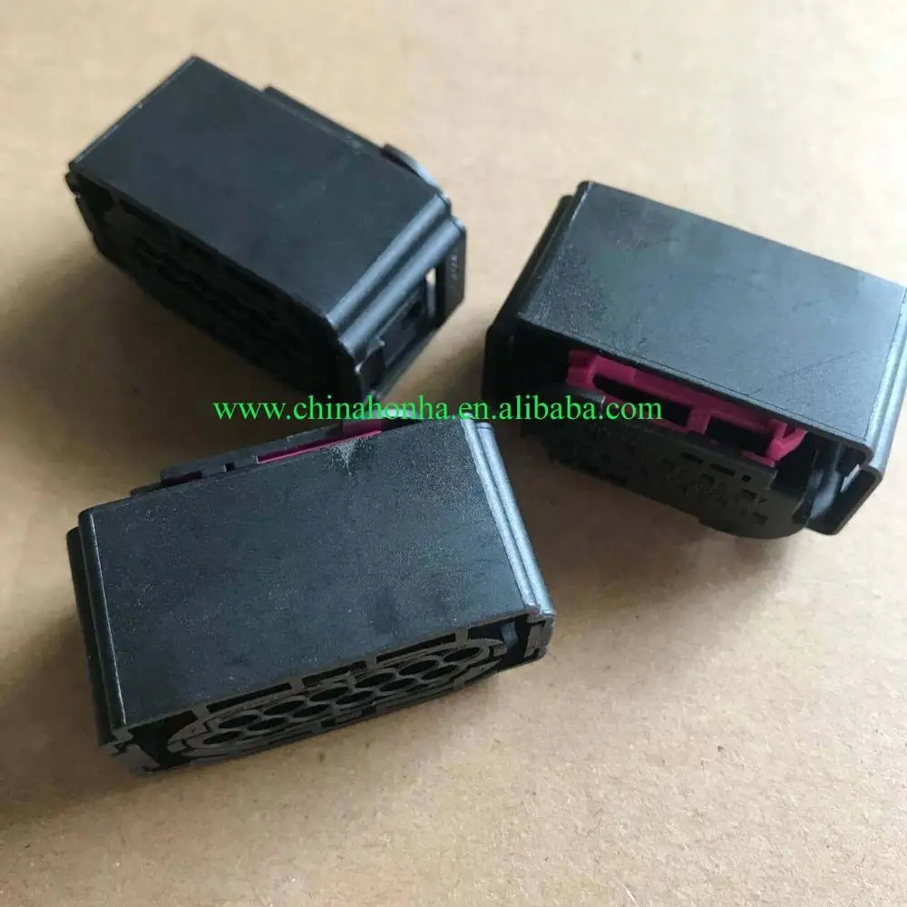 12 Pin 4E0 972 713 4E0972713 1534151-1 1534152-1 Lane Assist LCA Connector Plug Auto Socket