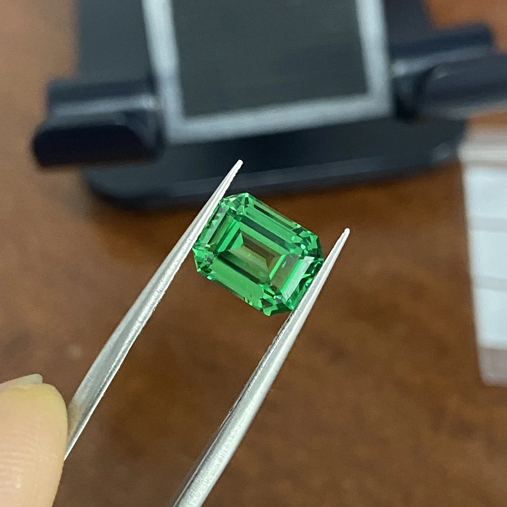 Meisidian Emerald Cut 7x9mm 2 Karat Lab Creted Green Tsavorite Pirce Per Carat