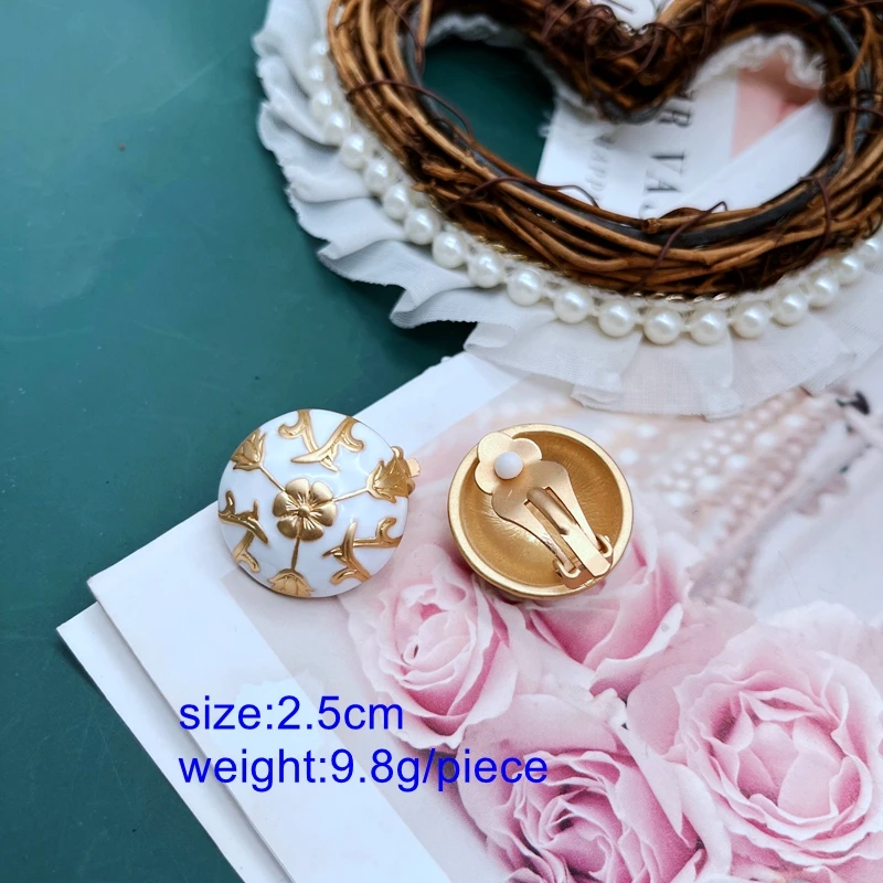 Fashion Enamel Clip Earrings Vintage Metal Line Black White Brincos Drip Glaze Jewelry For Women