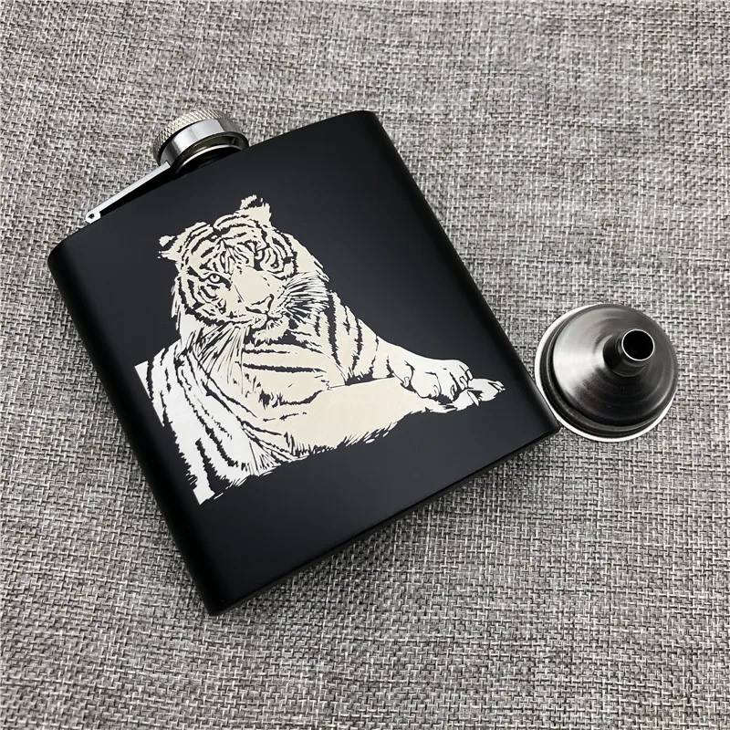 Personalización personalizada Tigre León Lobo Dragón Petos de cadera rusos 6 Oz 170 ml 304 Acero inoxidable Alcohol Whiekey Vodka Frascos