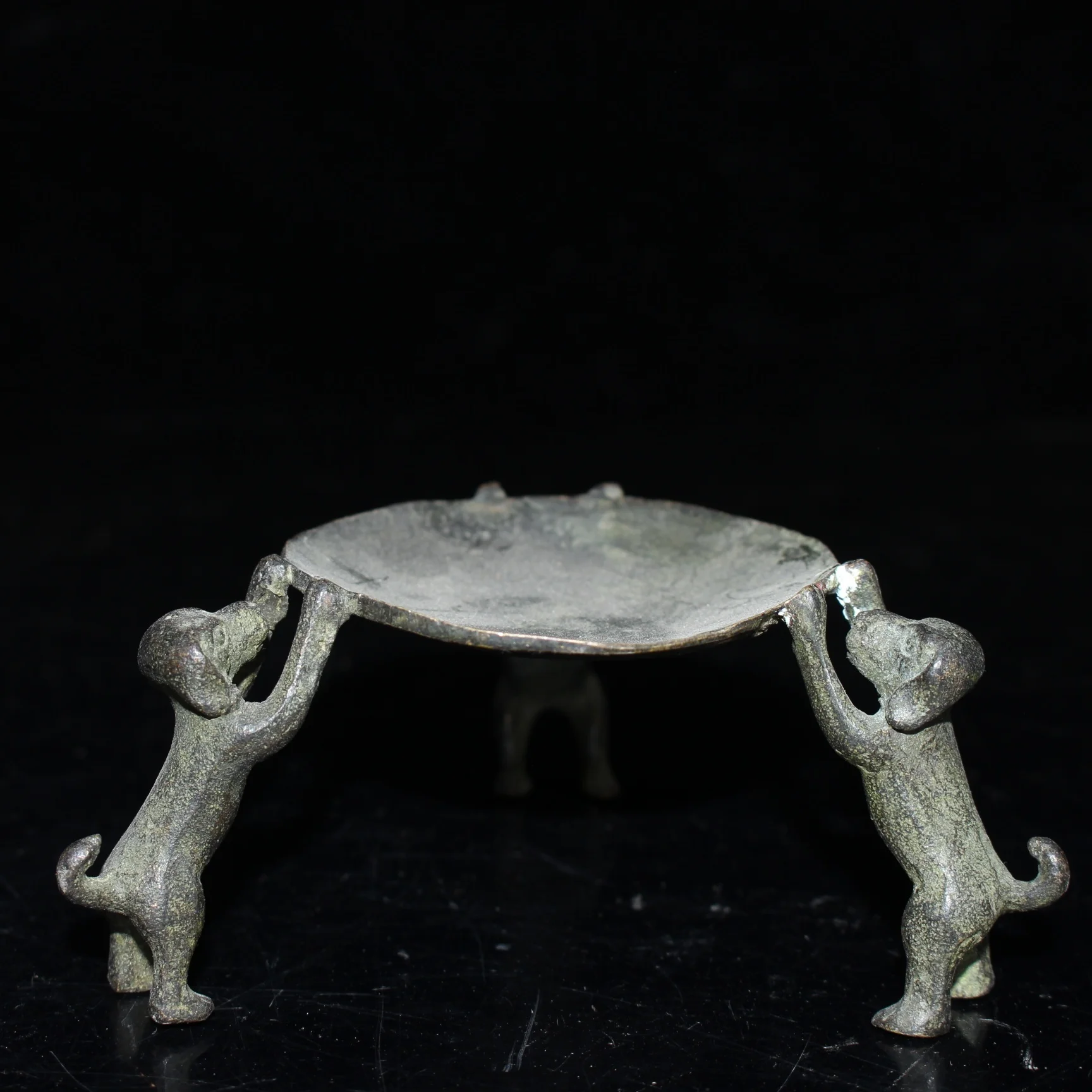 

China Old Beijing Old Goods Pure Copper Dog Wax Lamp Stand