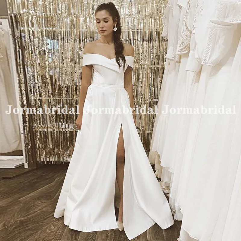 2021 bohemia vestidos de casamento fora do ombro branco marfim praia vestidos de noiva elegante superior cetim vestidos de noiva com divisão lateral