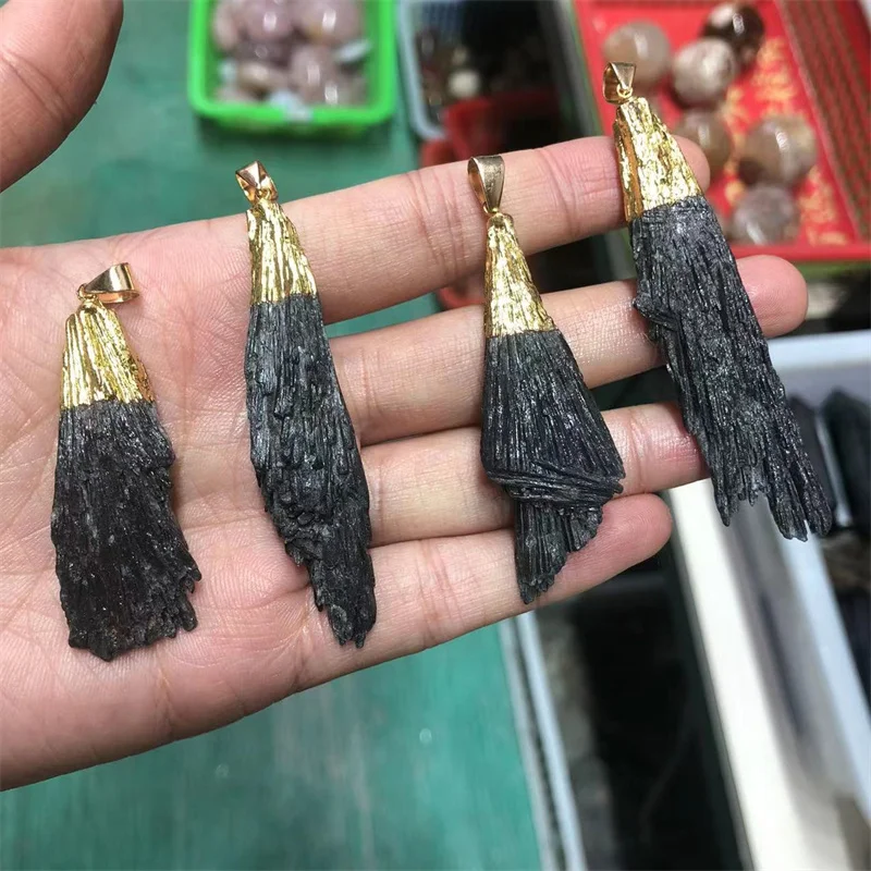 

Natural Stones Gilded Black Tourmaline Feather Pendant Healing Reiki Gemstones Decoration