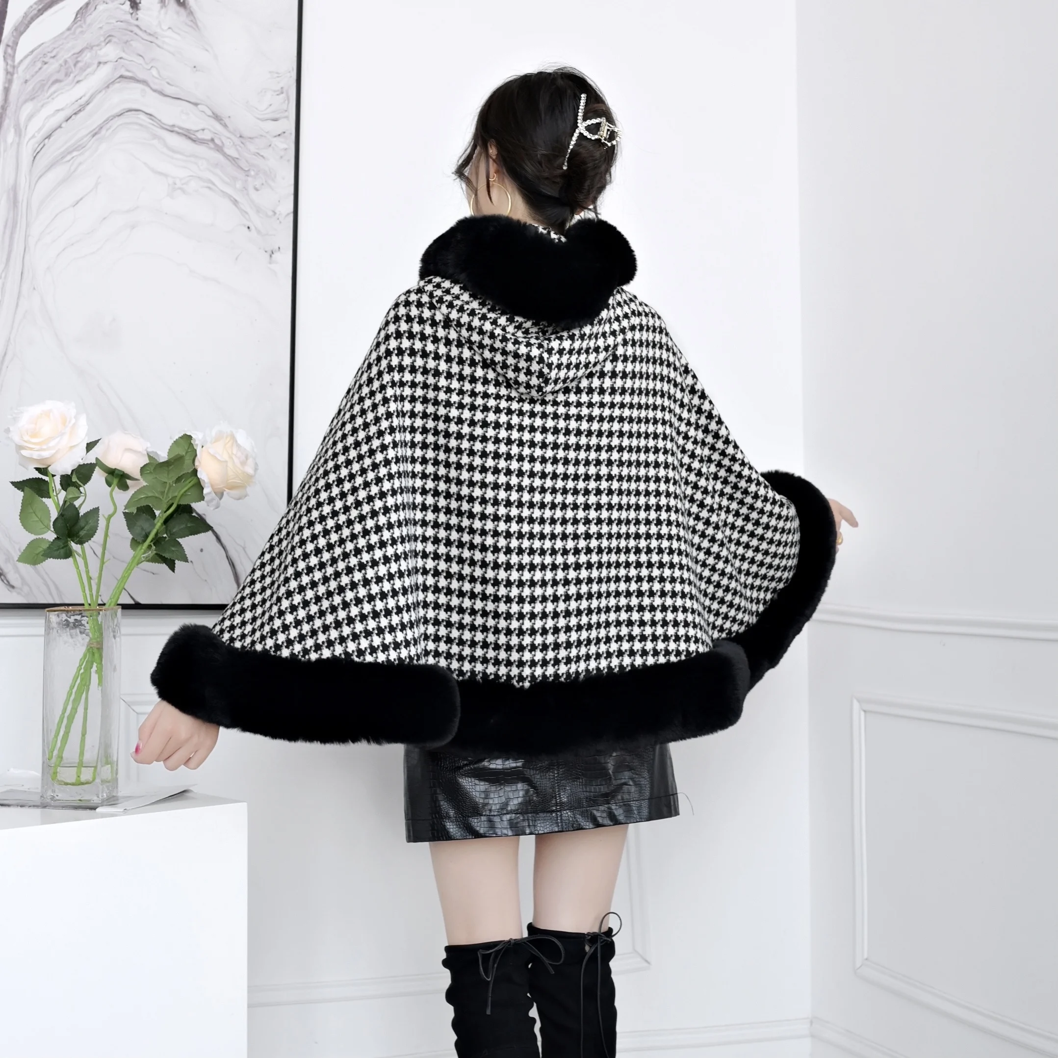 Big Pendulum Out Streetwear Faux Fur Neck Houndstooth Poncho Cape With Hat Winter Thick Warm Women Knitted Cardigan Shawl Wear