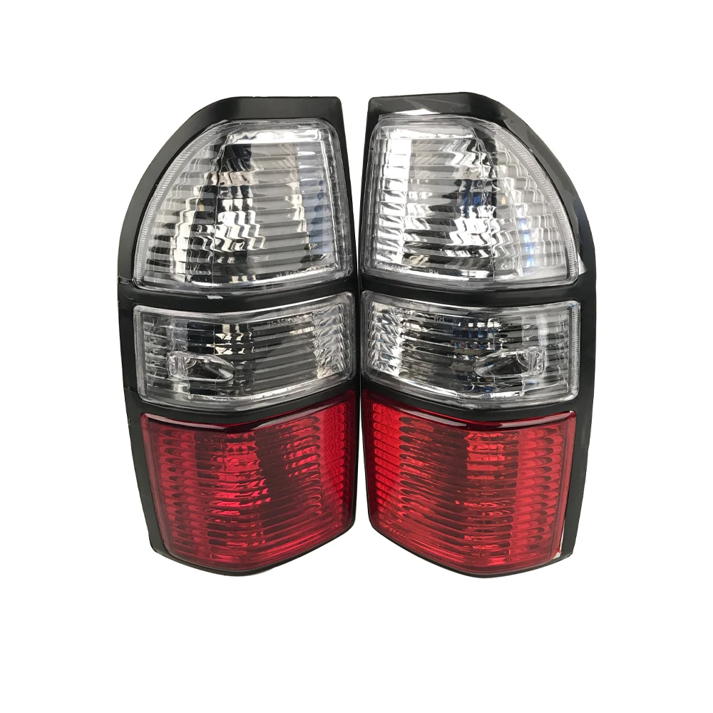 

Car Taillights Rear Brake lights for Toyota Prado KZJ95 fj90 lc90 fj95 3400 1998 1999 2000 2001 Red and White2002