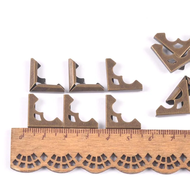 50pcs 16x16mm Antique Metal Book Scrapbooking Notebook Albums Menus Folders Corner Protectors Bronze Tone C3053