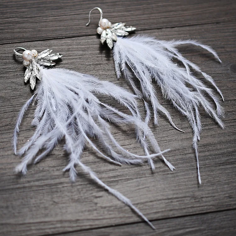 Diadema nupcial de plumas blancas con pendientes, corona de pelo de boda de cristal, perlas, joyería hecha a mano, tocado para mujer