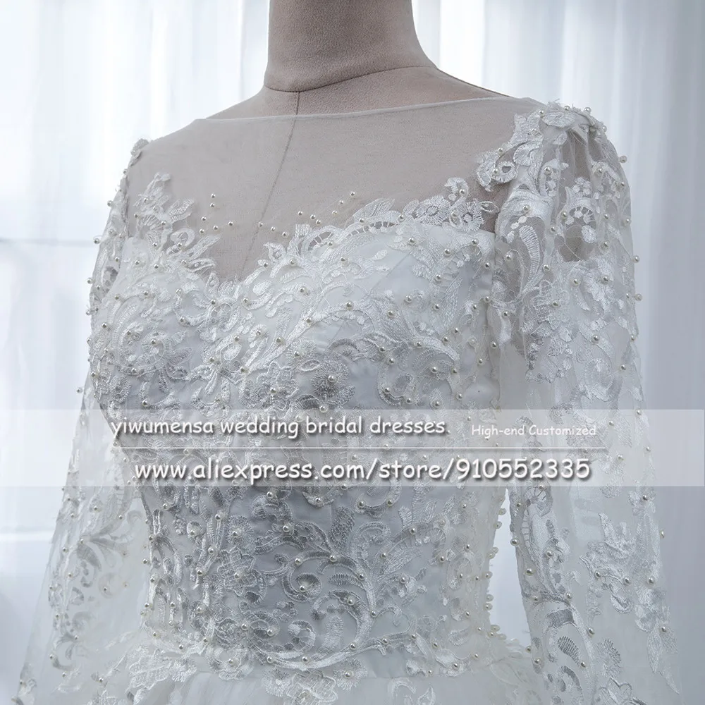 Luxury Lace Ball Gown Wedding Dresses Long Sleeves Lace Appliqued Pearls Bridal Gowns Customized Women Formal Party Clothing