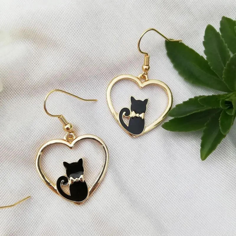 New Fashion Cute Cat Dangle Earrings For Women Hollow Heart Shape Sweet Flowers Crystal Drop Earring Girl Party Jewelry Gifts