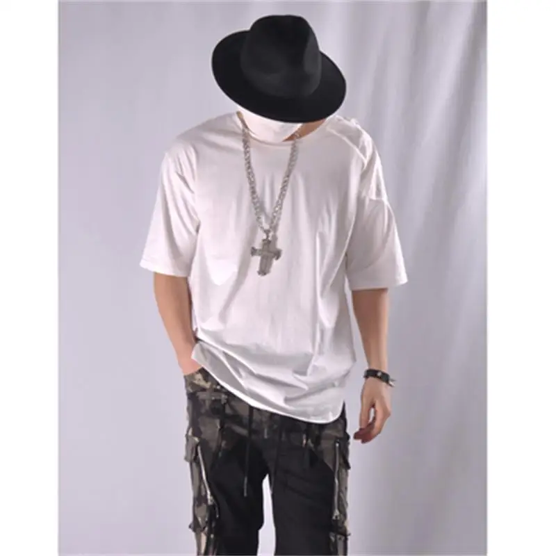 High Street in Europe and the United States, long arc short-sleeved t-shirt men hip-hop loose shoulder pockets half-sleeve dunga