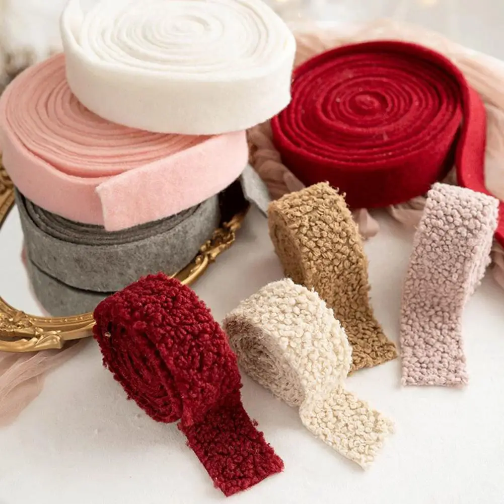 1 Roll Christmas Ribbon Durable Party Wreath Wrapping Ribbon Flexible Christmas Crafts Ribbon